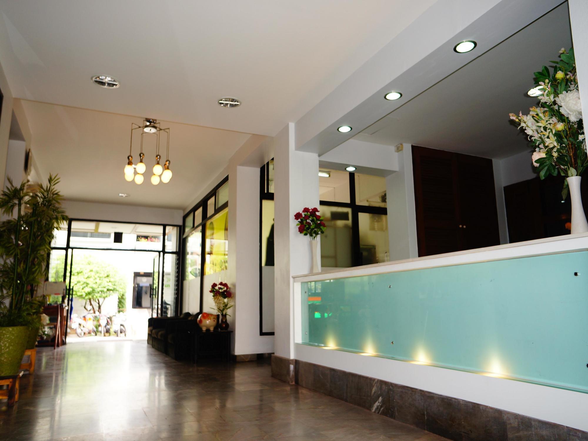 Aparthotel Baan Kaew Mansion à Bangkok Extérieur photo
