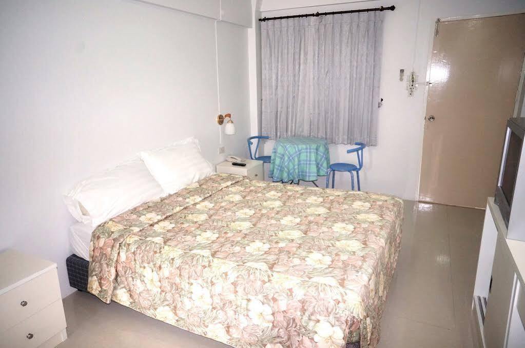 Aparthotel Baan Kaew Mansion à Bangkok Extérieur photo